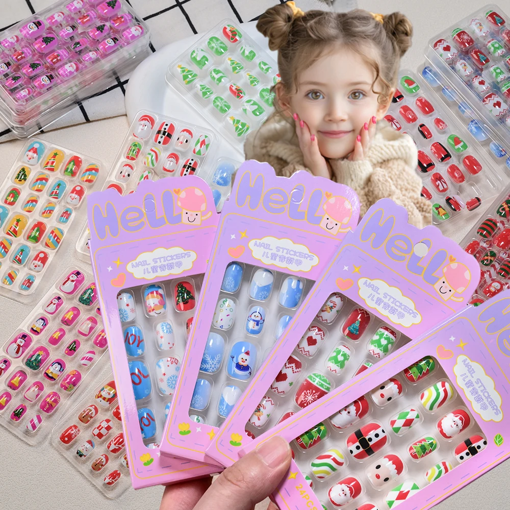 24Pcs/box Christmas Children False nails Kids Cute Cartoon Pattern Xmas Press on Nails Santa Claus Snowman Girl Child Fake nails