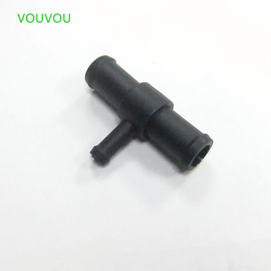 Car engine cooling system C235-61-225 3 way front heater joint pipe connector for Mazda 6 GH Mazda 3 BK BL Mazda 5 CR CW CX7 M8