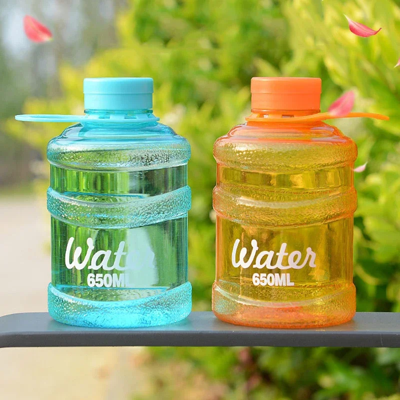 

650ML Cute Water Bottle Mini Bucket Plastic Bottle Outdoor Sport Drinking Water Bottles Portable Large Capacity Cup Gym Hiking