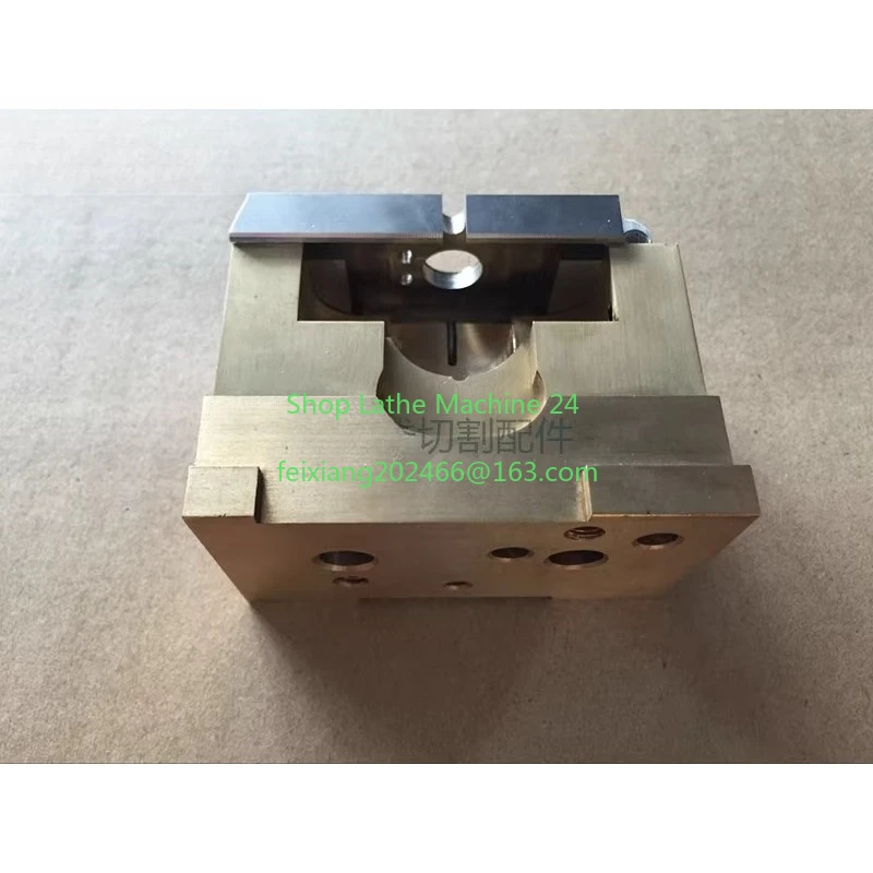 

1PC M856 Upper Die Guide Block X187B580H02 80*69*47mm Die Guide Holder for Mitsubishi-dwc FA Series wire cut EDM Machine