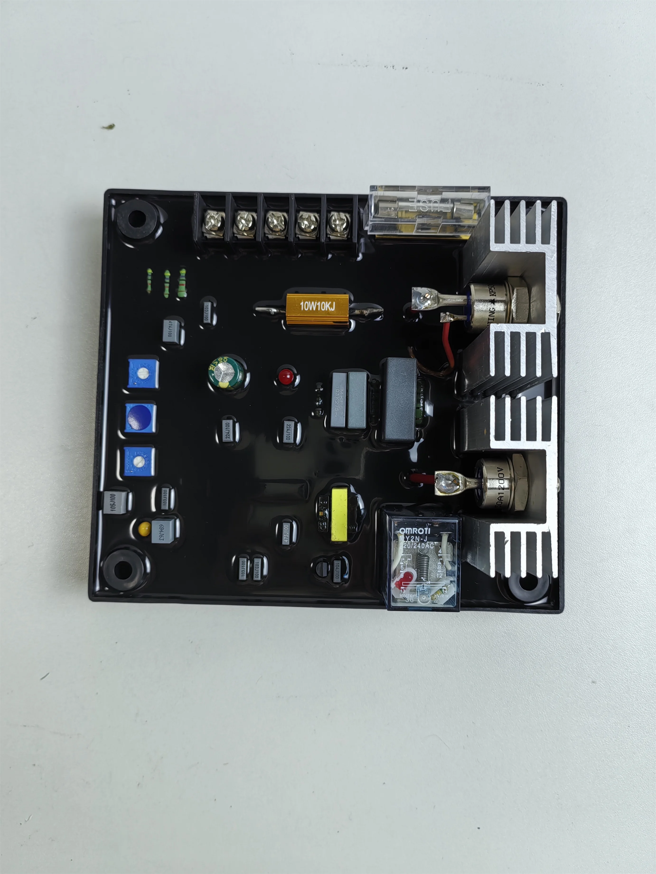 

POW50A AVR Automatic Voltage Regulator Universal Brushed and Brushless Generator Stabilizer Control Regulator Module