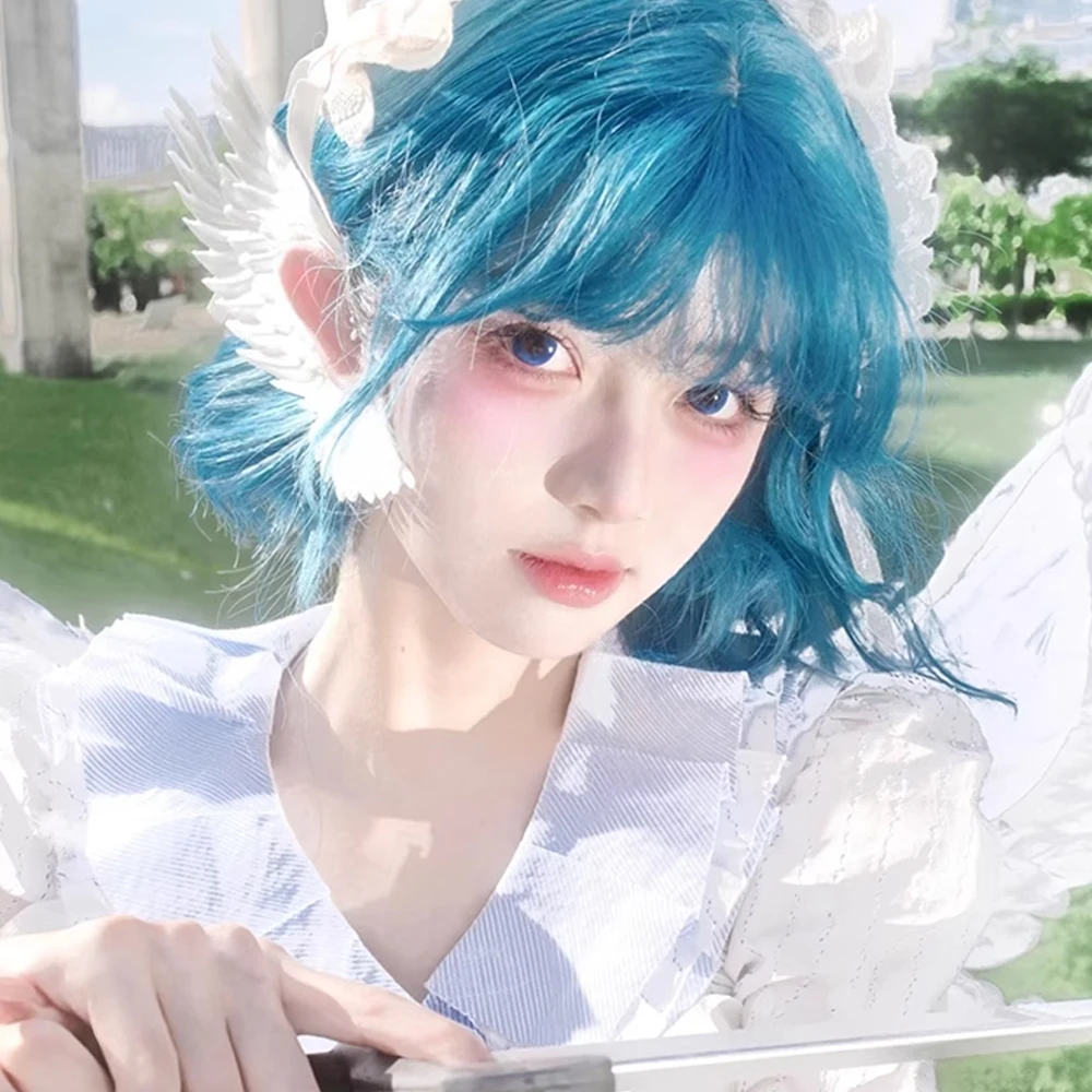 

Синтетические короткие волнистые синие парики с челкой Лолита, пушистый женский парик для косплея, термостойкий для повседневной вечеринки