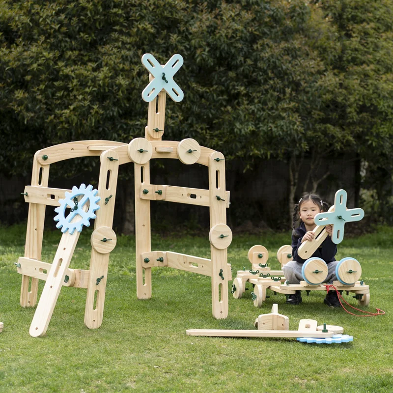 

Kindergarten outdoor large solid wood nut combination building block Anji game disassembly and construction screw toy