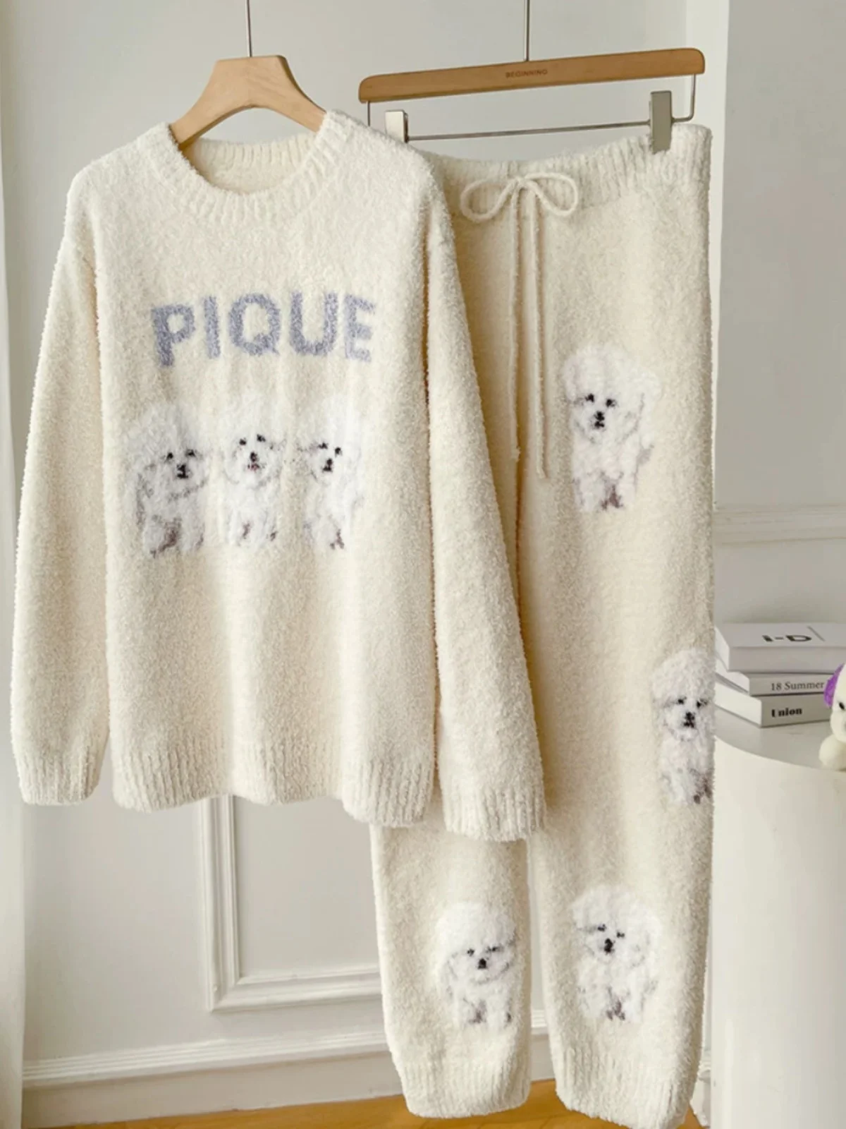 Autumn and Winter Soft Pajamas Set for Women Cute Dog Long Sleeve Round Collar Thickened Lace Up Sleep Pants Loungewear 2pcs