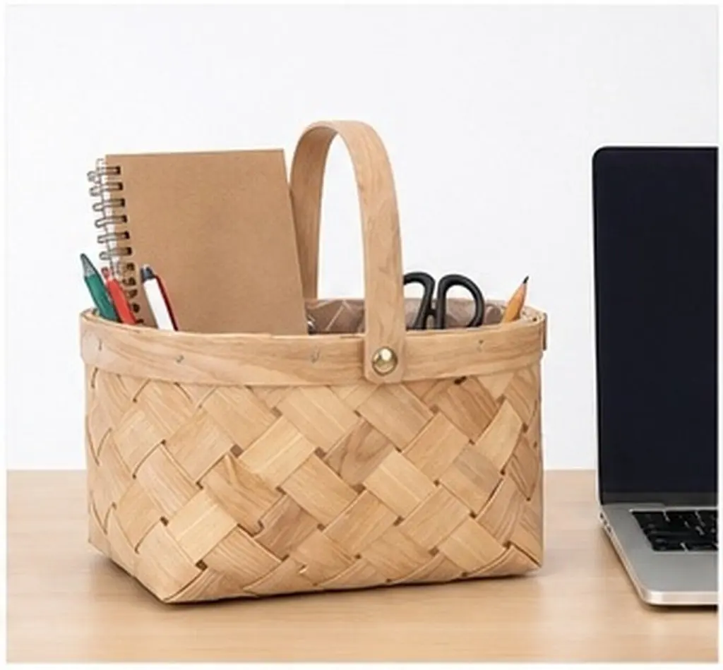 Handmade Medium Wooden Woven Basket Smooth Rattan Storage Basket Portable Houseware Storage Container Fruit Vegetable Bread