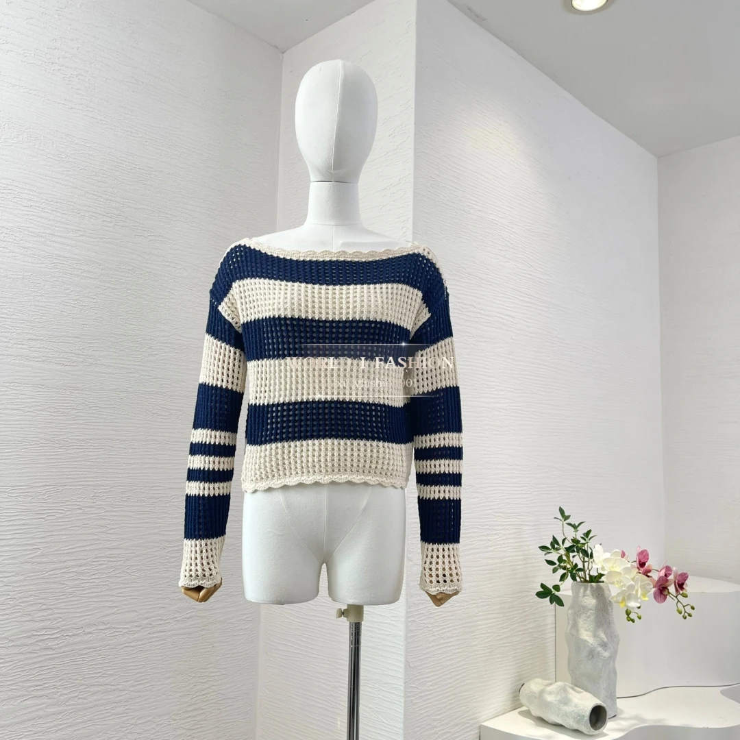 

Women's High Quality Blue Striped Print Knit Long Sleeve Pullover Tops and Shorts Set