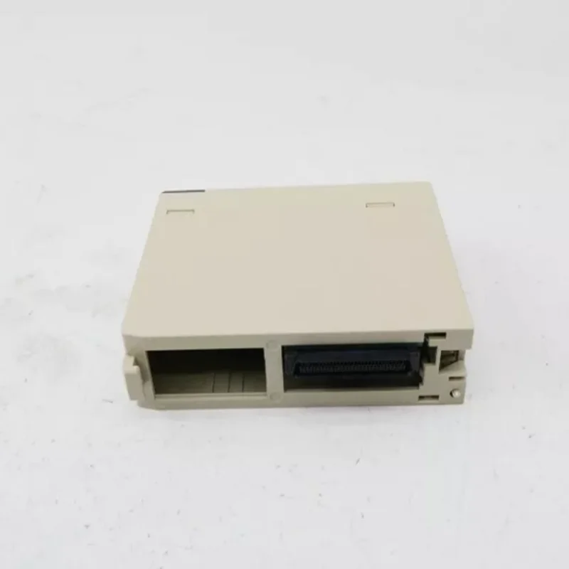 CS1W-OD232 CS1WOD232 CS1W-SCB21-V1 CS1WSCB21V1 CS1D-BC082S CS1DBC082S  New Original Module