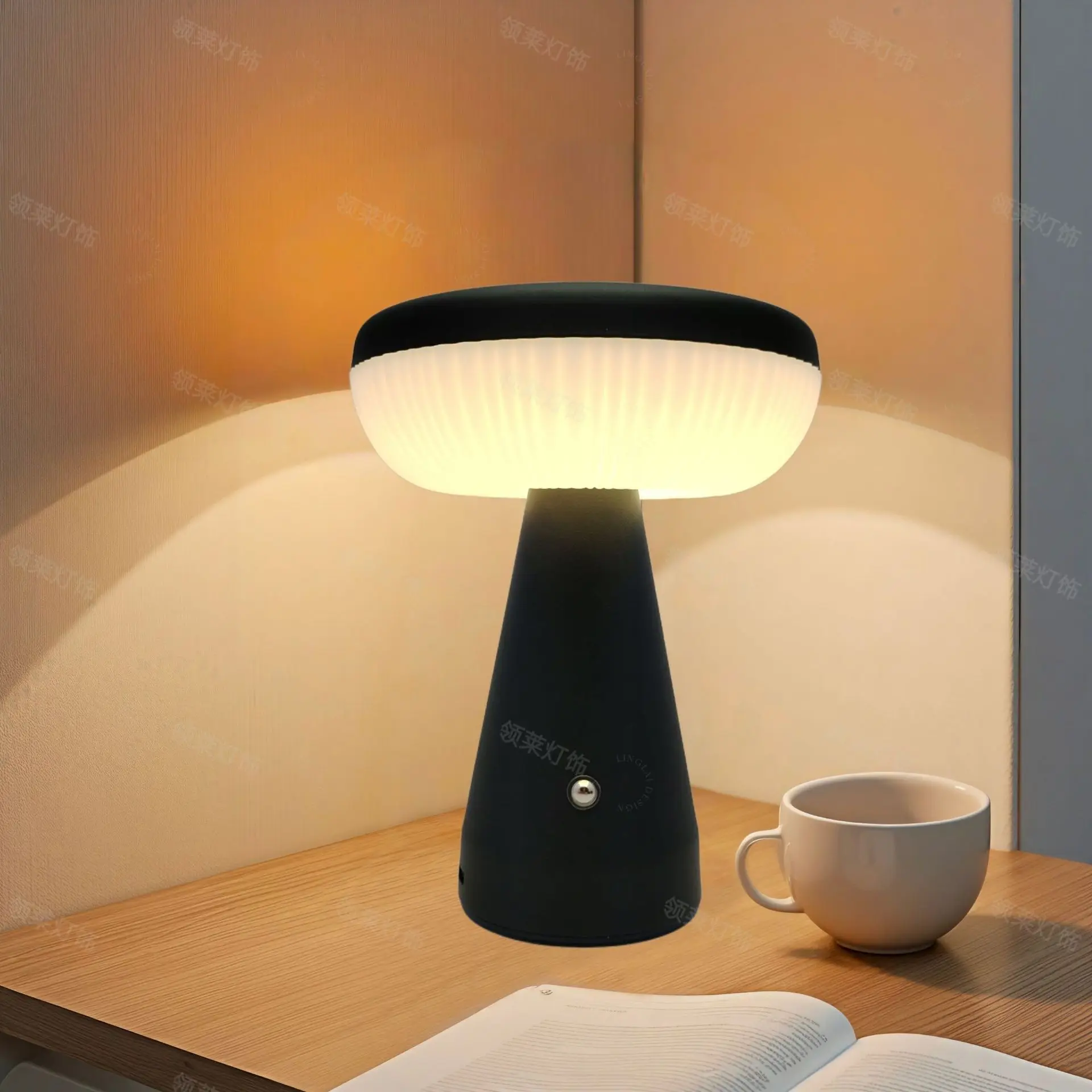 LEDキノコ型デスクランプ 屋外プレミアム雰囲気照明 寝室 リビングルーム ダイニングルーム USB充電式ナイトライト
