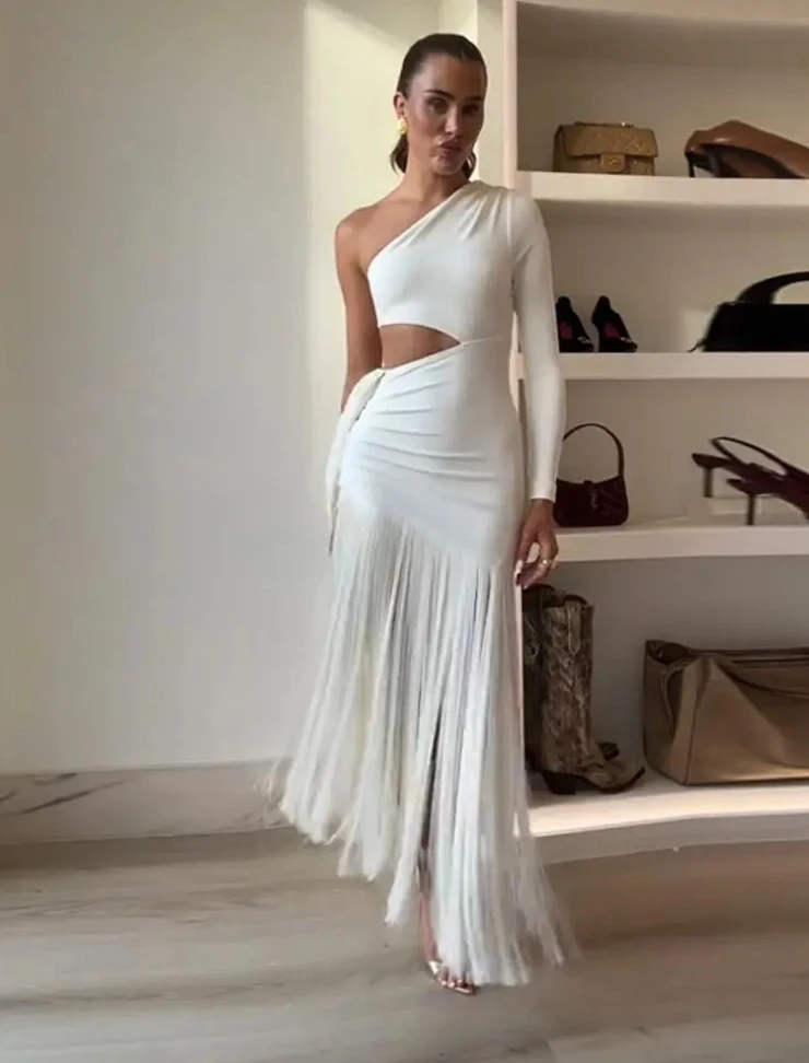 เดรสยาวแขนเดียวแบบเปิดไหล่ แต่งพู่ ตัดเย็บแบบแพทช์เวิร์ค โชว์หลัง ทรงเข้ารูป สำหรับผู้หญิง เหมาะสำหรับงานปาร์ตี้ฤดูร้อน สไตล์สตรีท