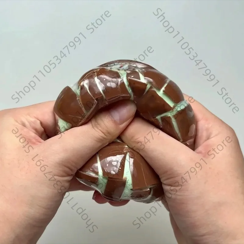 Handmade Ball Crispy Skin Mint Dark  Soft Stress Relief Wax Skin Crackling Sound Control Squeezing Creative Prank Toy