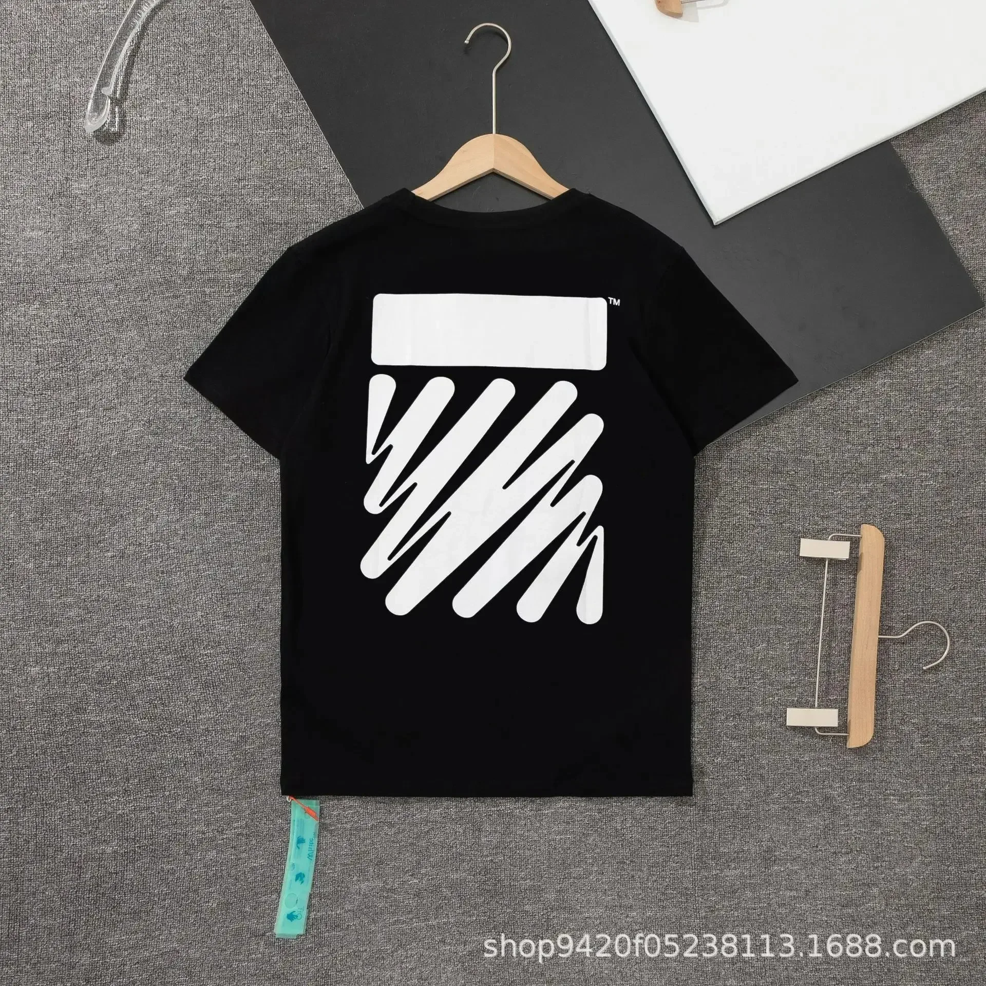 Spring Summer New Ow Off White Round Neck Printing Short Sleeve Street Fashion Women T-shirts For Men Women Back Wave Stripes