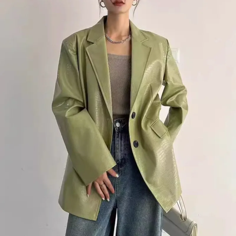 Giacca in pelle minimalista alla moda da donna Autunno Inverno Texture PU sciolto Elegante schema di colori caramelle Giacca da abito in pelle versatile