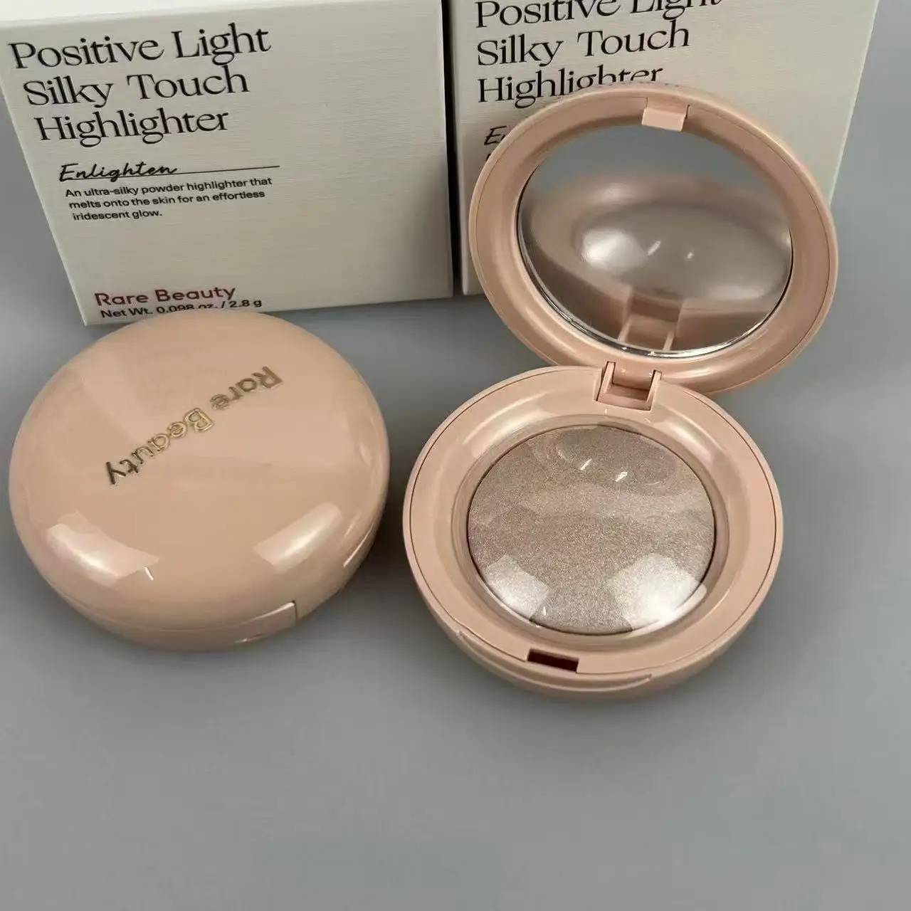 

Румяна-хайлайтер Rare Beauty Soft Pinch Luminous Powder Blush Positive Light Enlumineur Toucher Soyeux Long Last Brighten Liquid Highlighter