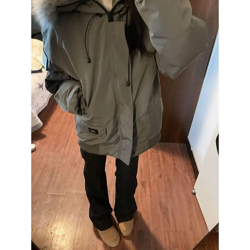 เสื้อโค้ทพาร์กาฤดูหนาวปี 2024 สำหรับผู้หญิง สไตล์อเมริกัน มีฮู้ด บุหนา ผ้าฝ้าย แจ็คเก็ตแฟชั่นลำลองทันสมัย เสื้อคลุมตัวนอก