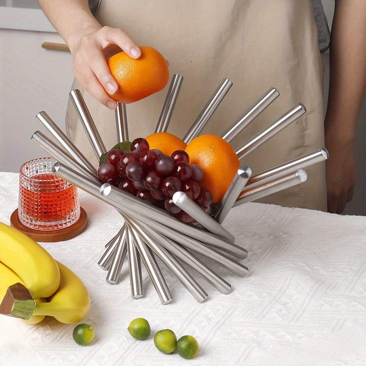 

Простая корзина с фруктами в европейском стиле для гостиной, небольшая креативная корзина с фруктами, креативный поднос с фруктами из нержавеющей стали