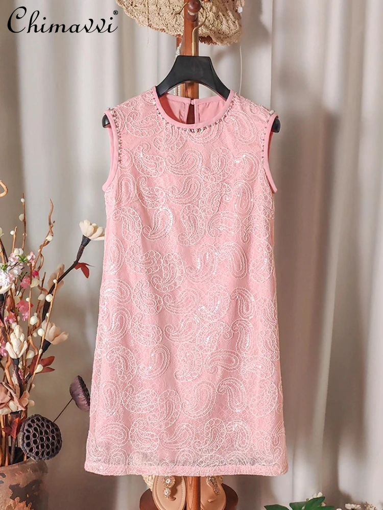 فستان صيفي فرنسي أنيق للصناعة الثقيلة مطرز بالترتر ورقبة دائرية بدون أكمام فستان قصير فضفاض مستقيم من الدانتيل للنساء