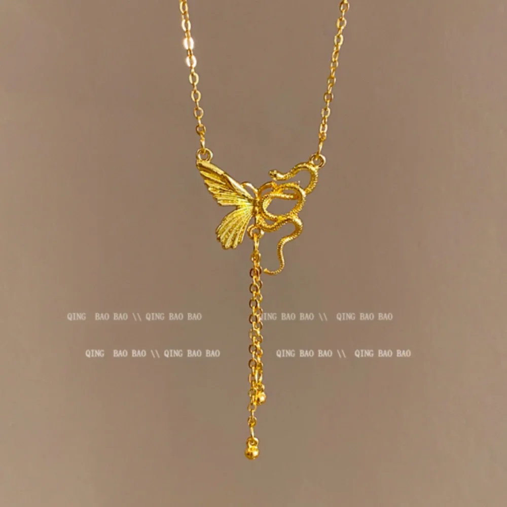 قلادة على شكل فراشة ملفوفة على شكل ثعبان على الطراز الصيني الجديد، إكسسوارات شعر بيضاء فاخرة للنساء، ولد في عام #5