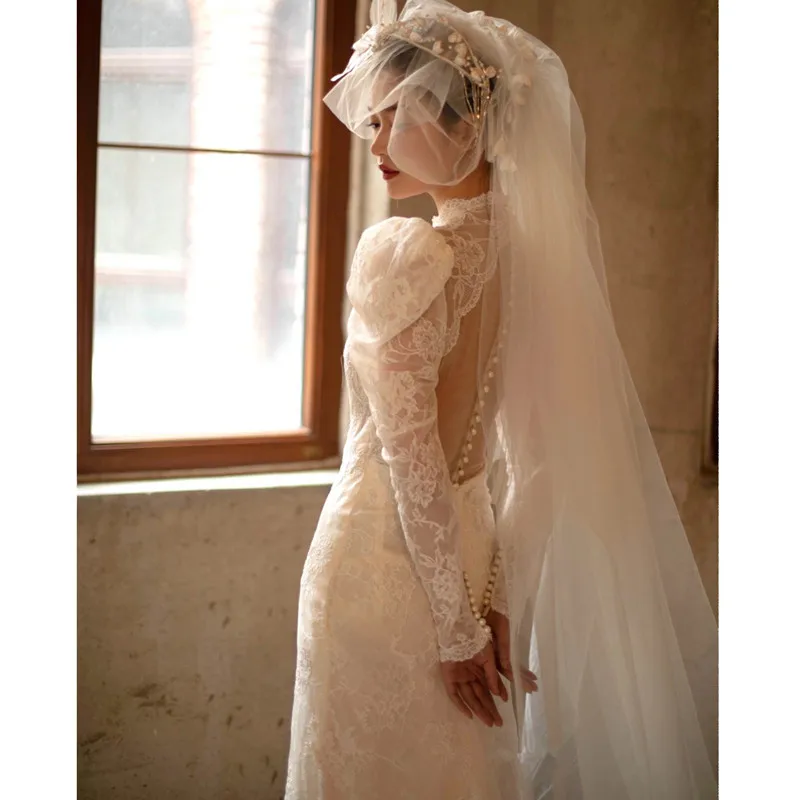 

French Light Wedding Dress Retro Long Sleeved Bride's Wedding Fish Tail Lace Dress Travel Photography Banquet Dress Customized