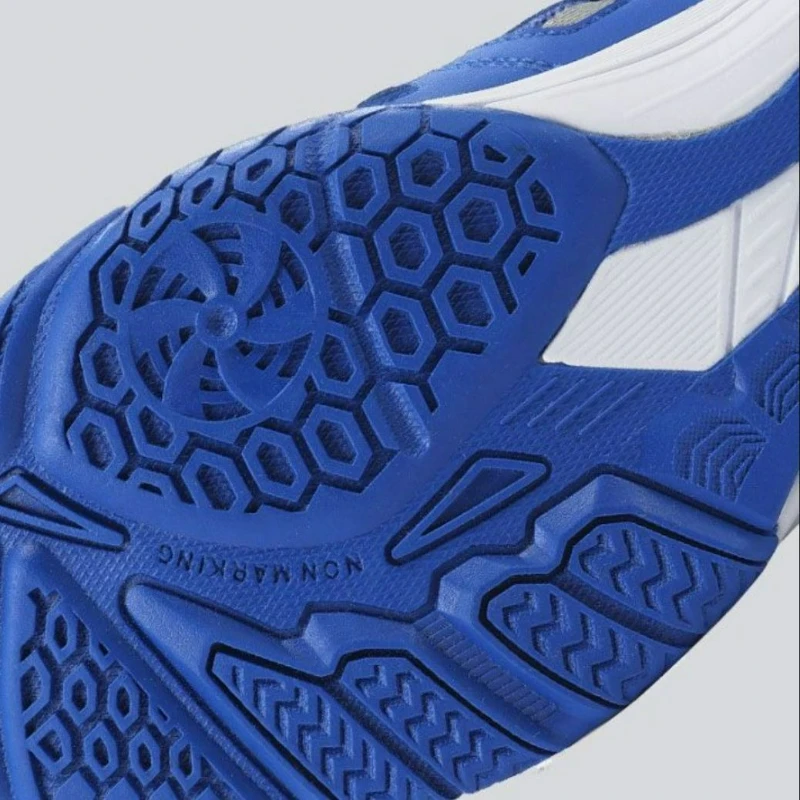 2026 New Table Tennis Shoes Men Women Wearable Indoor Court Shoes Unisex Comfortable Badminton Training Man Sports Shoe