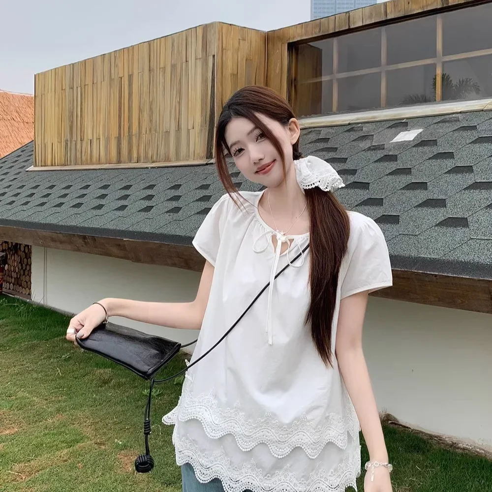 

Sweet Lace Lace Short Sleeved T-Shirt For Women In The Summer Of 2026, With a Stylish Design And Top
