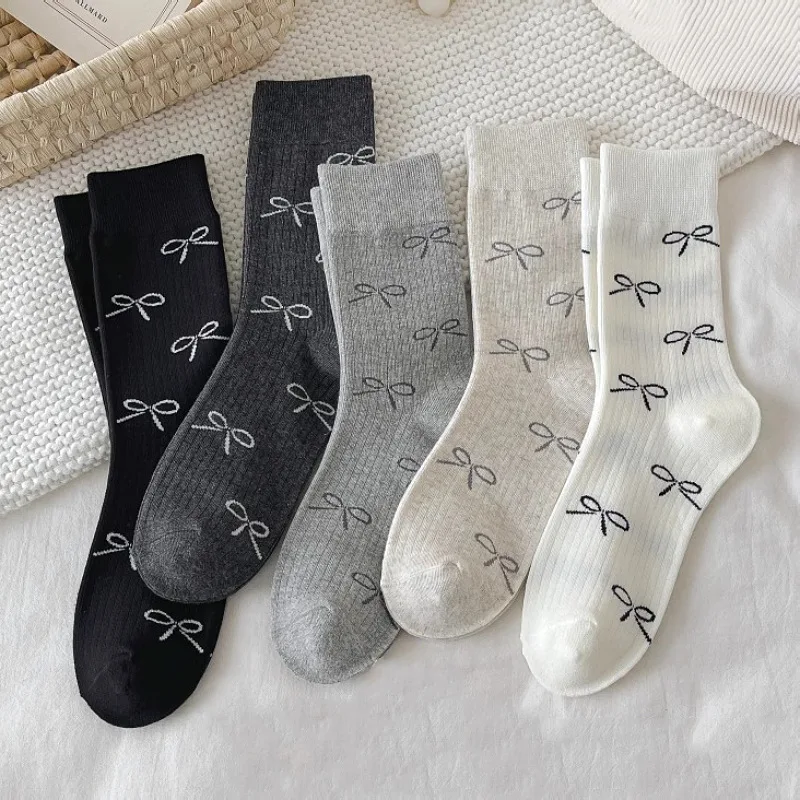 Damensocken, japanische Mode, neue Frühlings- und Sommermode, einfache Sportsocken, weich, atmungsaktiv, absorbieren Schweiß, bunte Socken