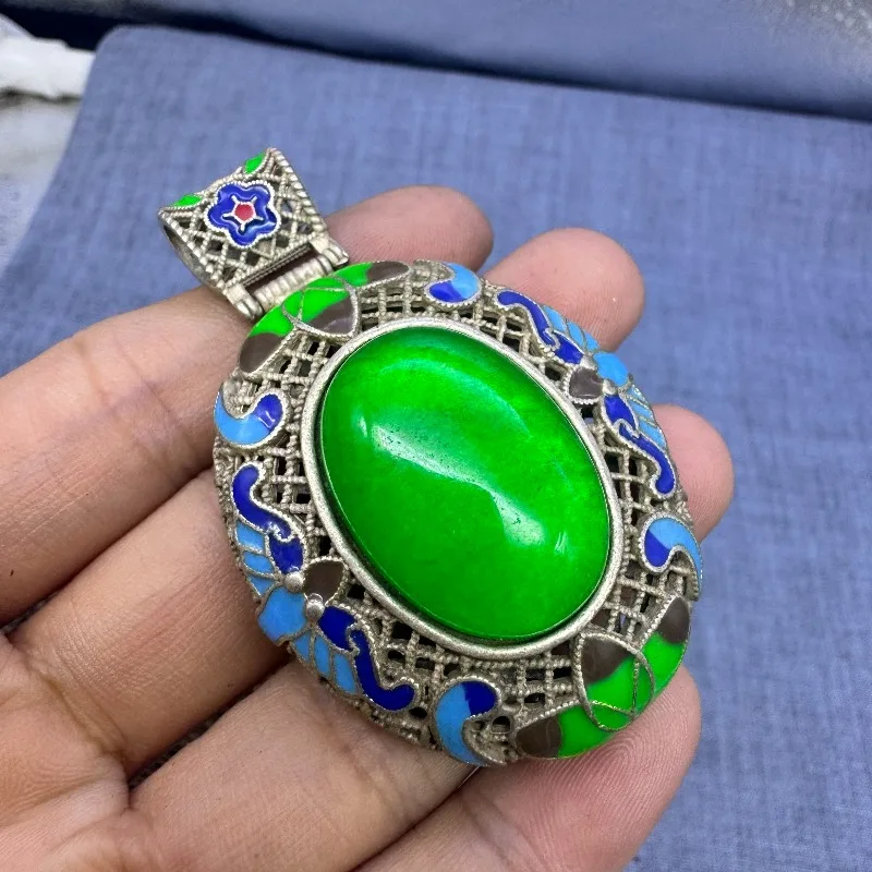 Retro Old Silver Cloisonne Jewelry Pendant With Vivid Green Stone, Perfect Condition Actual Shot Ethnic Vintage Decor Pendant
