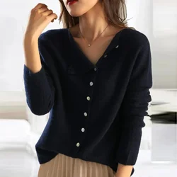 2025 Autumn Knitted Sweaters Vintage Single-breasted Cashmere Cardigan Women Loose Round Neck Thin Outer Wear Sweet Small Coat
