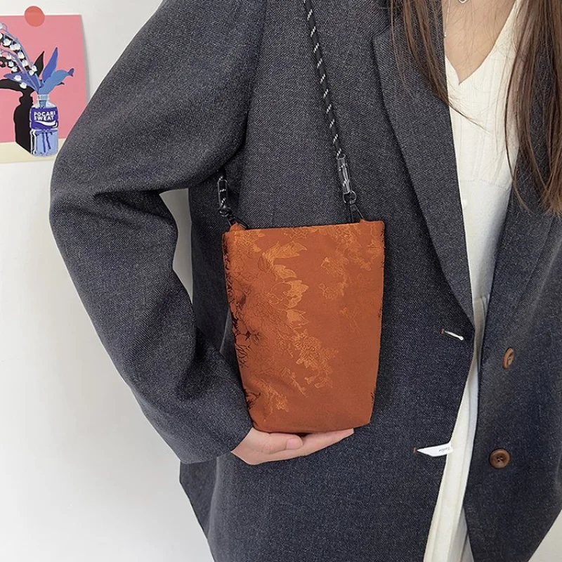 

2025 Новая высококачественная женская кожаная сумка через плечо, роскошный бренд, известный дизайнер, Париж, элегантная классика ​