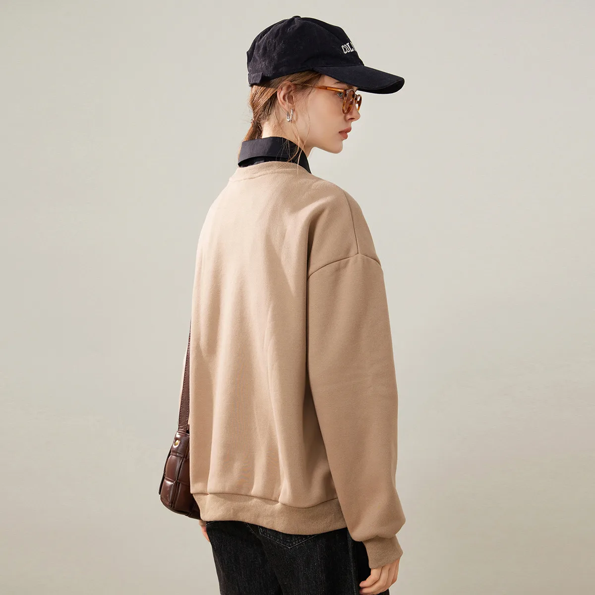 LOUIS YAO Trendy Cool 3D Diamond Letter Women's Sweatshirts 2025 Winter Thick Velvet Top Long Sleeve Loose Chic Women's Hoodie