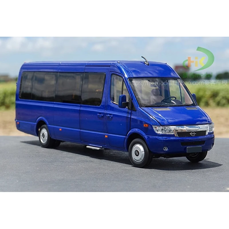 Diecast 1:24 Scale Changjiang Business Bus Alloy Car Model Gift Finished Product Simulation Toy Collection Gift Display