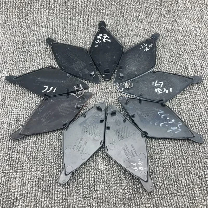 

Original quality For Volvo XC60 2018-2021 Car Front Bumper Tow Hook Cover Cap Trailer Hauling Eye Lid