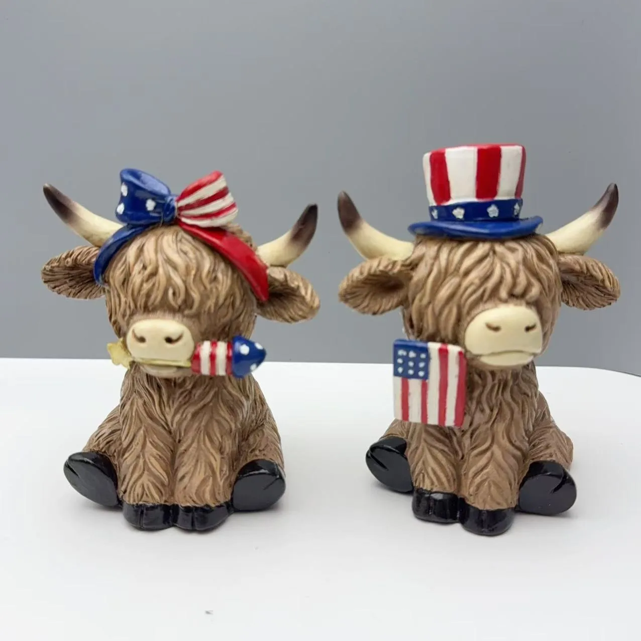 

Independence Day Cow Patriotic Decoration Pieces Mountain Yak Statue Garden Outdoor Patio Decoration Memorial Day Table Ornament