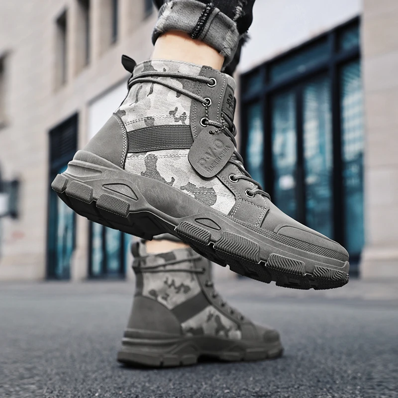 Military Boots for Men Autumn High Top Camouflage Desert Casual Flats Mens Boot Breathable Non Slip Work Shoes Zapatillas Hombre