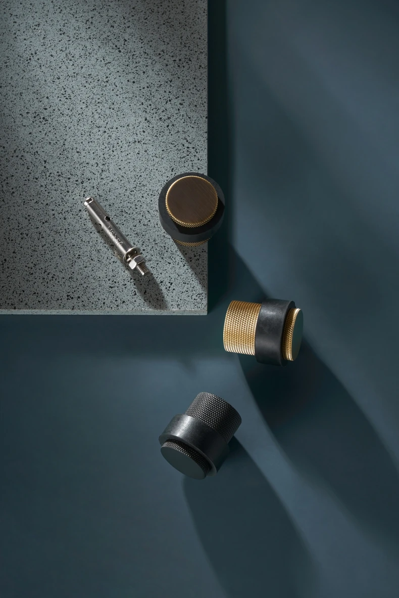 Dooroom Knurled Brass Rubber Door Stops Bathroom Door Stopper Heavy Duty Floor Mount Bumper Non-magnetic Door Holder Catch