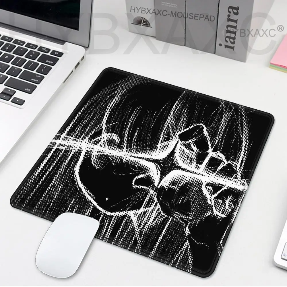 Japan Comic Anime Girl Mouse Pad Multiple Sizes Large Square Computer Office Game Table Mats Small Rubber Anti-slip Mousepads