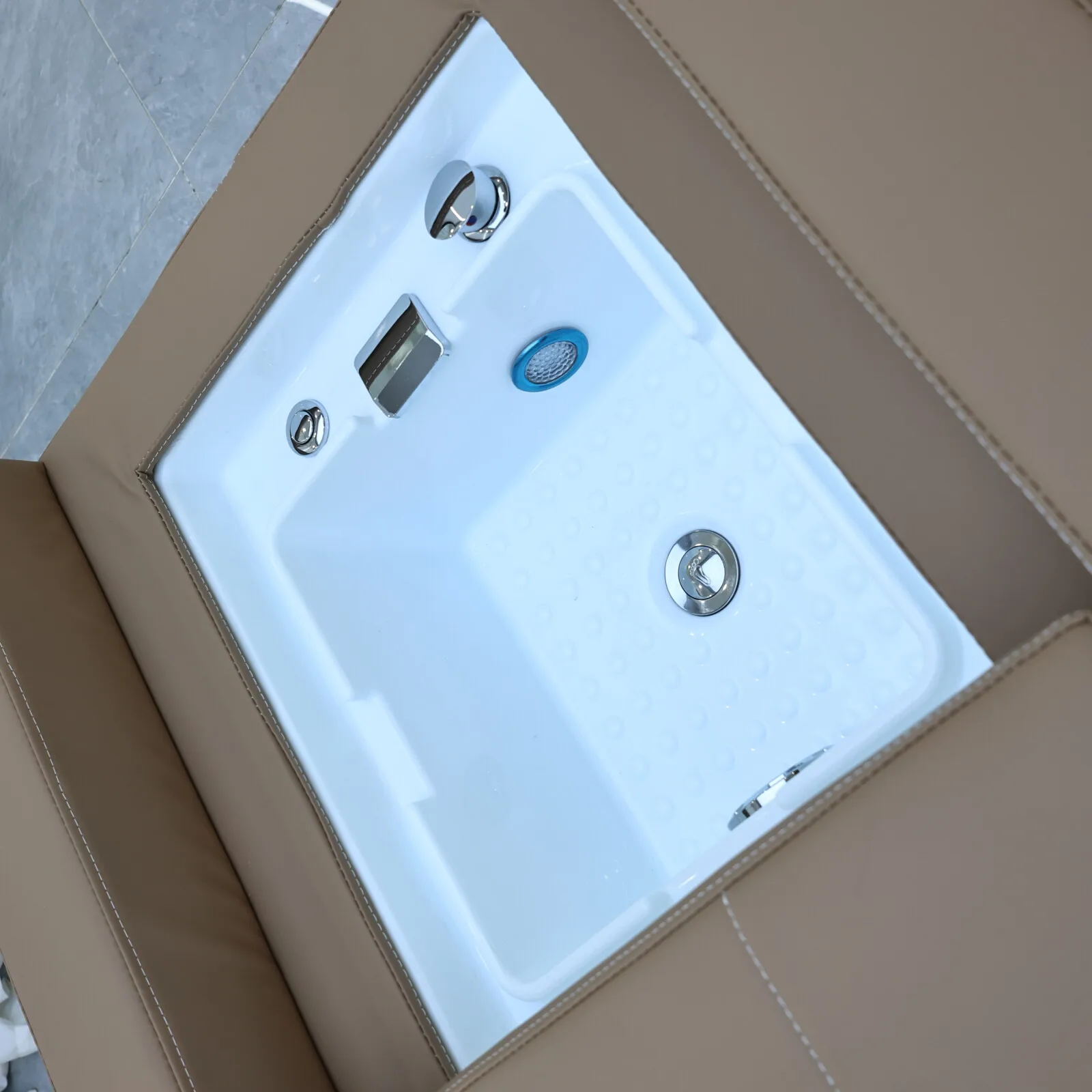 Elektrisches Haarbehandlungsbett mit Fußbad Zwei-in-Eins, Wasserzirkulations-Haarpflege und Dampfbehandlung, Luxuriöses Khaki-SPA – Detail 17
