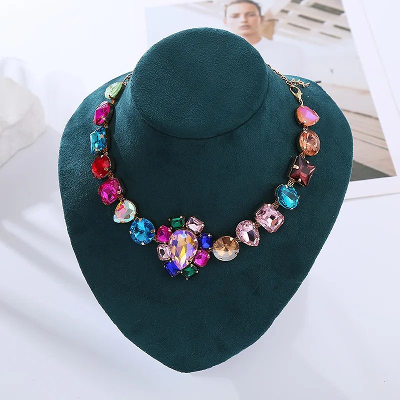 New fashion temperament exaggerated full diamond necklace high sense personality Internet celebrity with super flash necklace ac