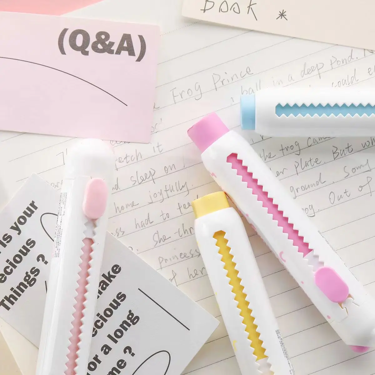 1PCS Novelty Squishy Eraser - Cute round Stress Relief Toy Pencil Rubber Kawaii School Stationery for Students A7725