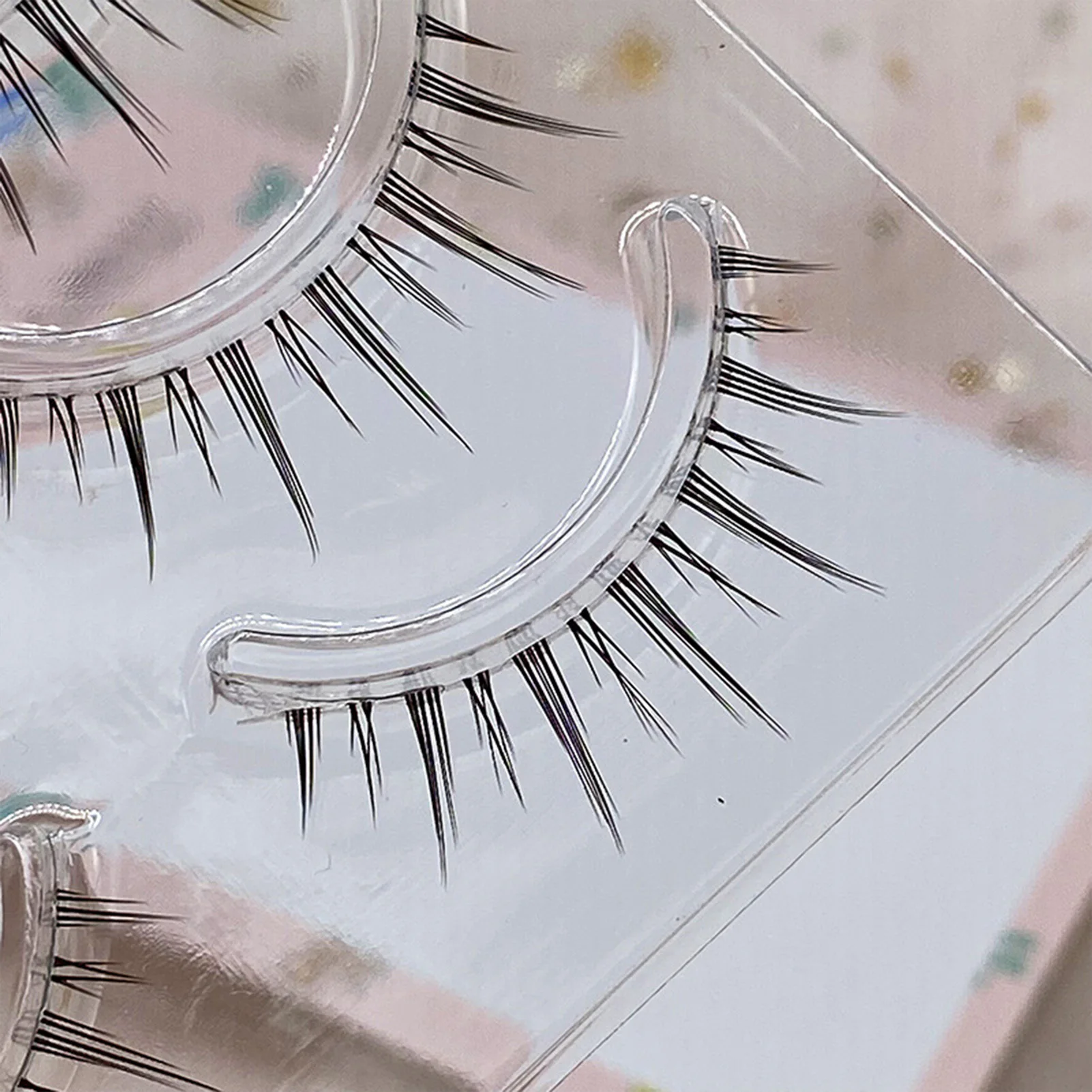 Natural False Eyelashes With Clear Band For Daily Makeup