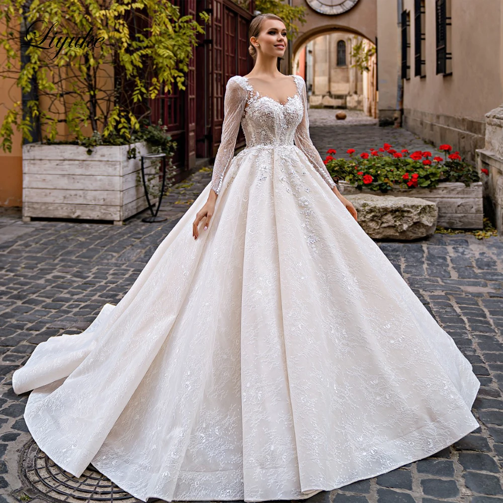 Liyuke Elegant Lace O-Neck Ball Gown Wedding Dress Beauty Appliques Beading Pearls Full Sleeves Bridal Gowns