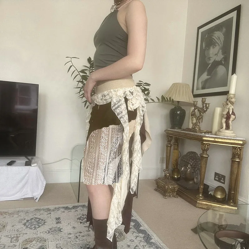 Conception de niche subculturelle, tissu patchwork, taille basse, fille épicée, jupe à ruban irrégulier avec pantalon inférieur, nouveau modèle 2025