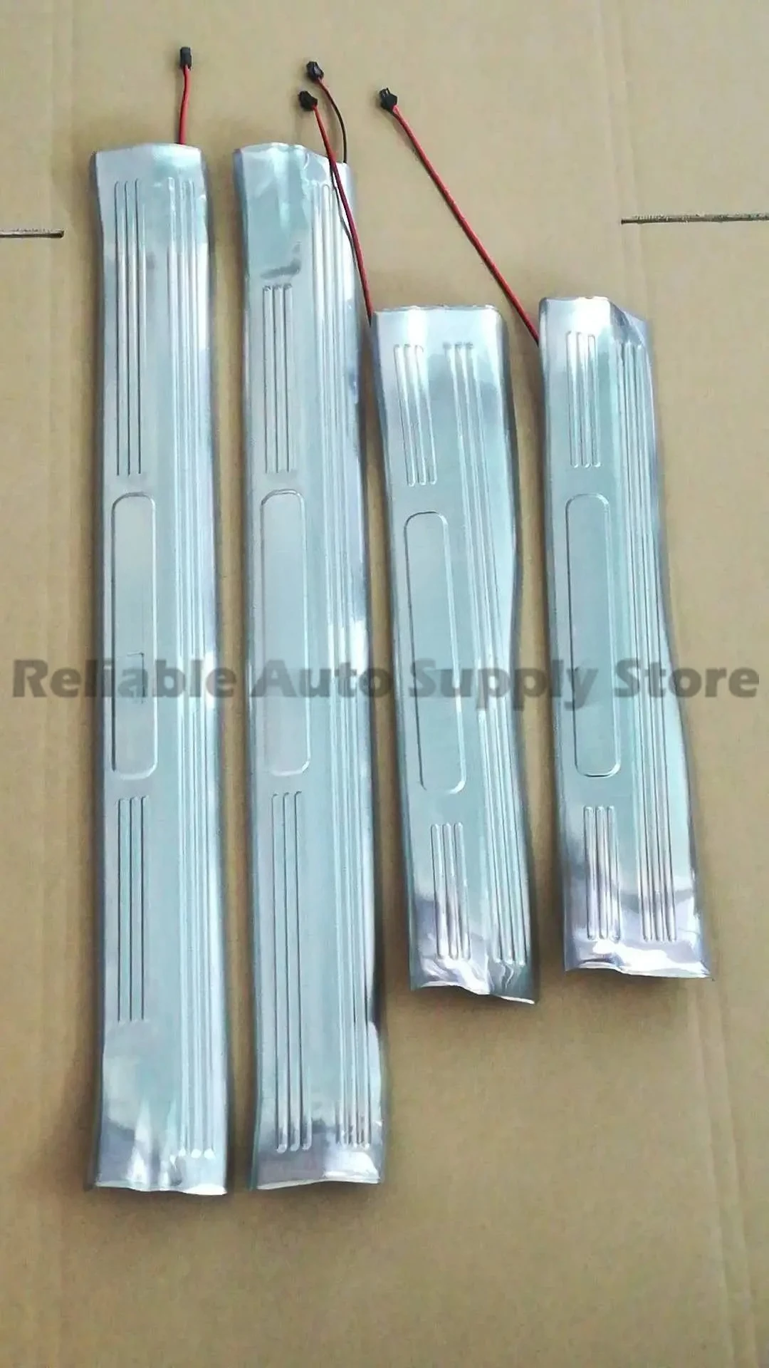 

For Toyota 13-19 Harrier 60 Series XU60 LED Illuminated Door Sill Scuff Plates Entry Lamp Welcome Kick Plates Stylish Durable