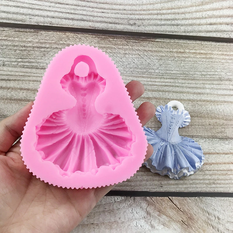 1 piece, new wedding dress princess skirt silicone mold, handmade wedding dress drop glue mold, gypsum mold, soap mold