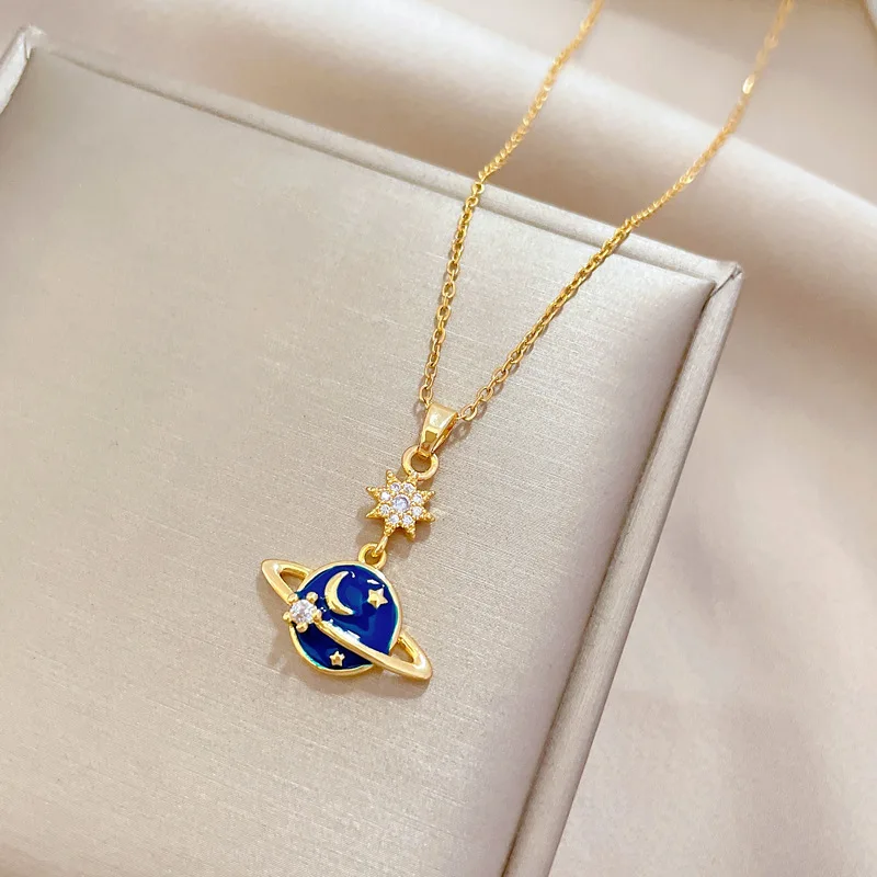 Collier pendentif Saturne pour femme, tour de cou Saturne planète, émail bleu, micro-incrusté, personnalité de la mode, bijoux, cadeau d'anniversaire