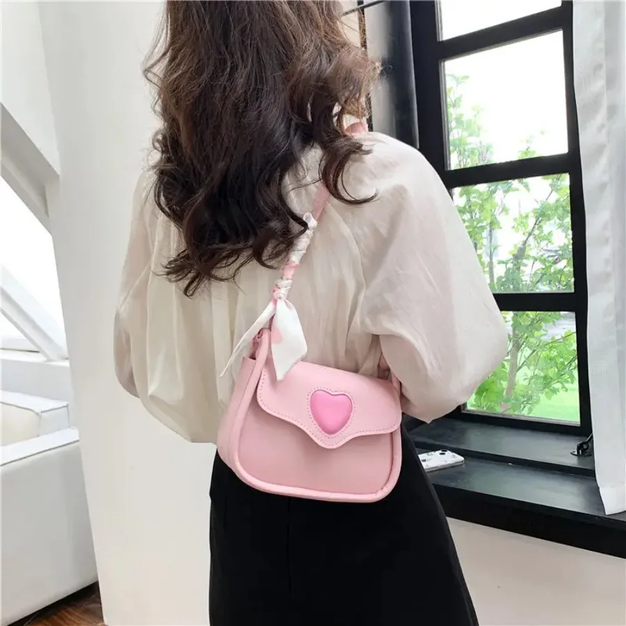 

Summer Casual Fashion Popular Aesthetics Single Shoulder Armpit Bag Yankee New Tide Fashion Crossbody Simple Daily Girls Bags