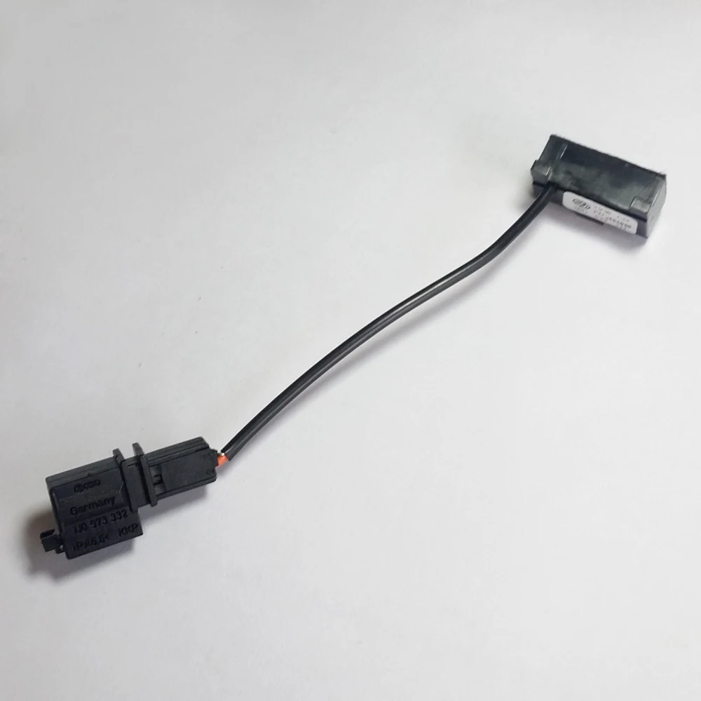 Biurlink RNS510 RCD510 Bluetooth Module Microphone MIC Adapter For Volkswagen Touran Tiguan CC EOS Passat Golf 3BD035711