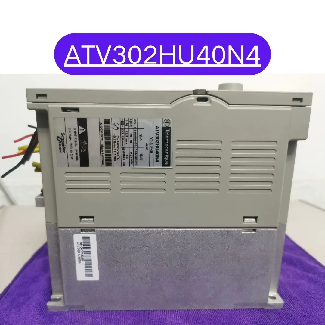 Inversor ATV302HU40N4 usado, 4kW, prueba OK, envío rápido