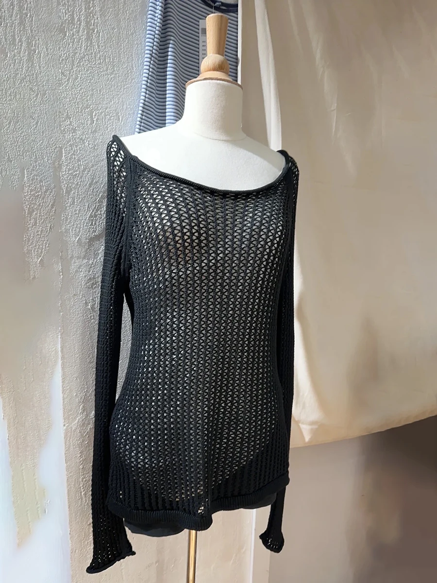 

Black Fishnet Knitting Long Sleeve T-shirt Women Autumn Scoop Neck Hollow Out Tee Shirt Streetwear Fashion See Through Smock Top