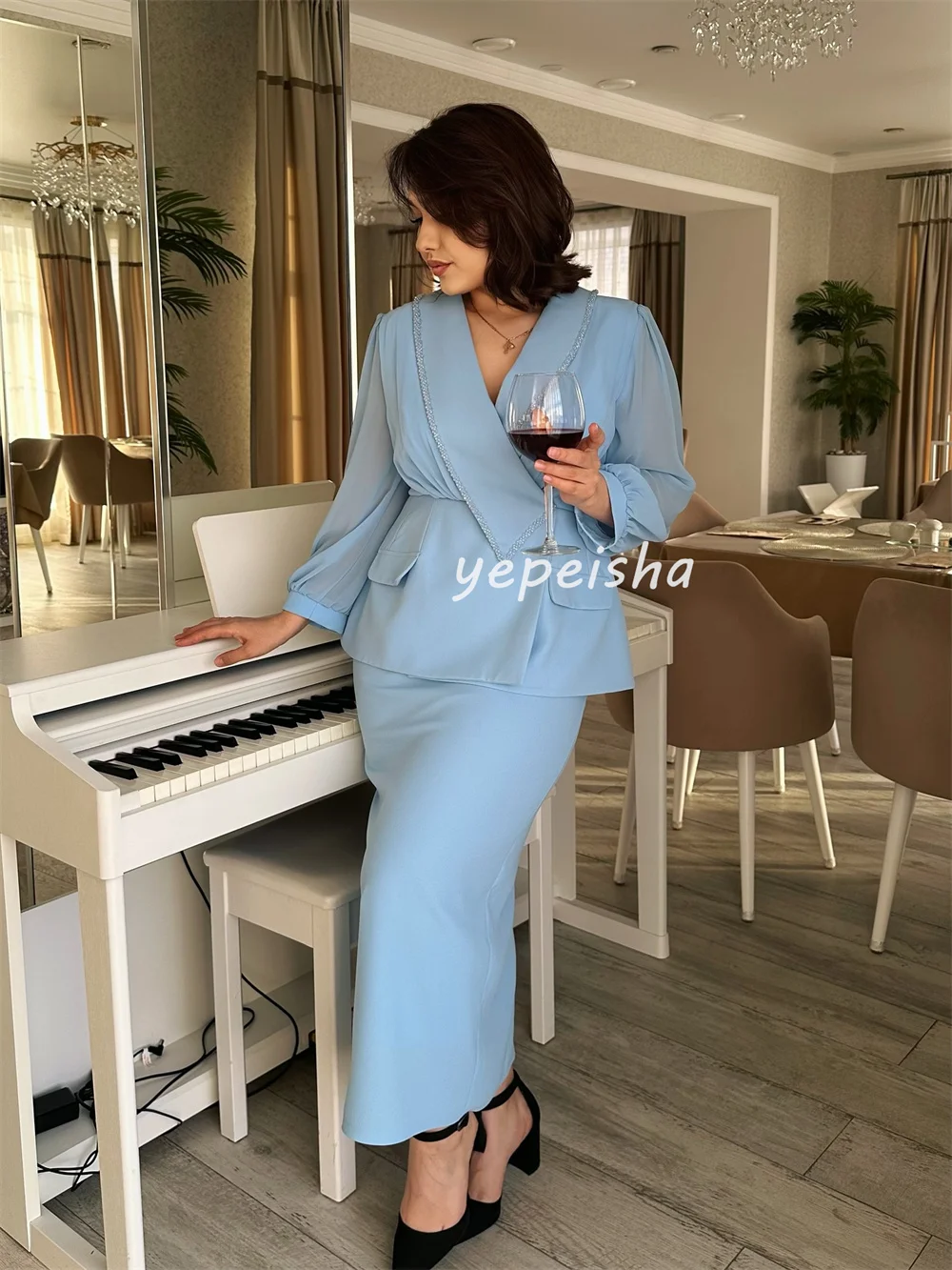 Abiti midi con scollo a V dritti con pieghe in jersey elegante squisito personalizzato Abiti per occasioni su misura Squisito ed elegante di alta qualità