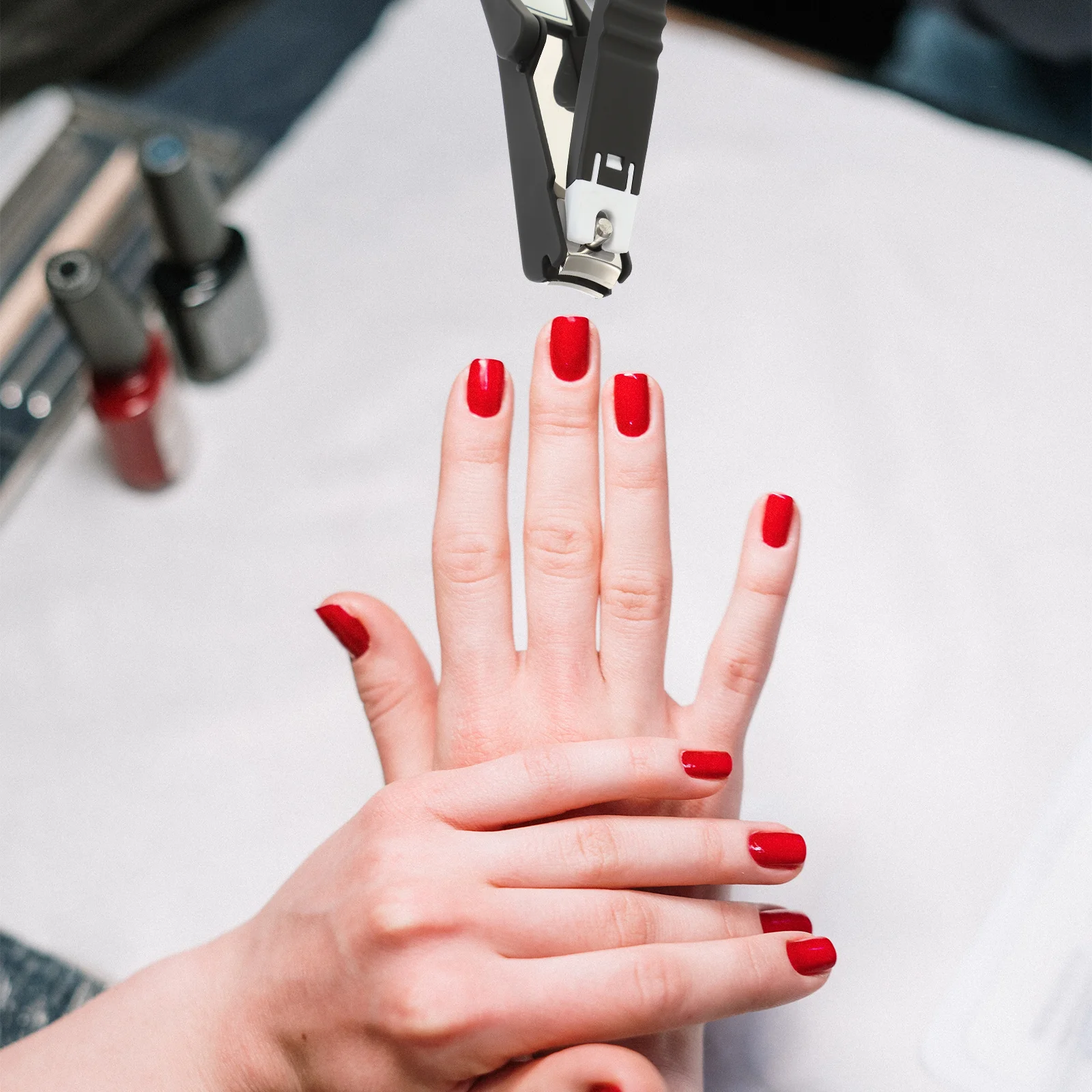 

Magnifying Nail Clippers for Elderly Premium Portable Fingernail and Toenail Trimmer Sharp Rustproof Stainless Steel Senior Nail